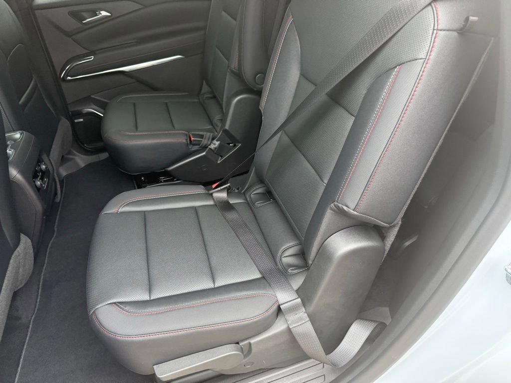 New 2026 Chevrolet Traverse Z71 w/ Enhanced Driving Package image 29