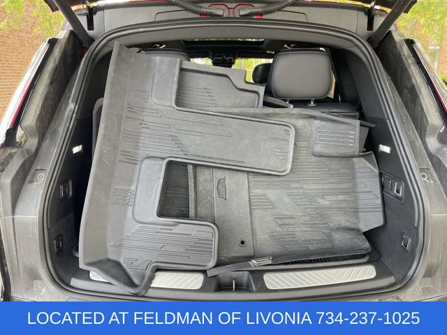 Used 2026 Cadillac Vistiq Sport w/ LPO, Floor Liner Package AWD/4WD image 26