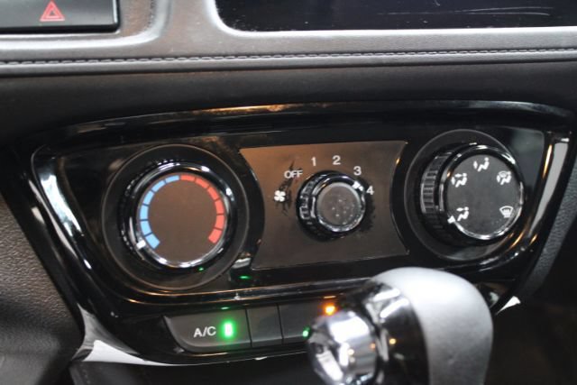 Used 2017 Honda HR-V LX image 16