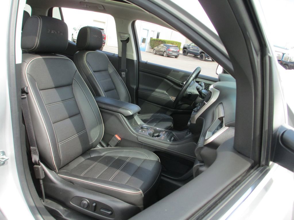 Used 2020 GMC Acadia Denali image 25