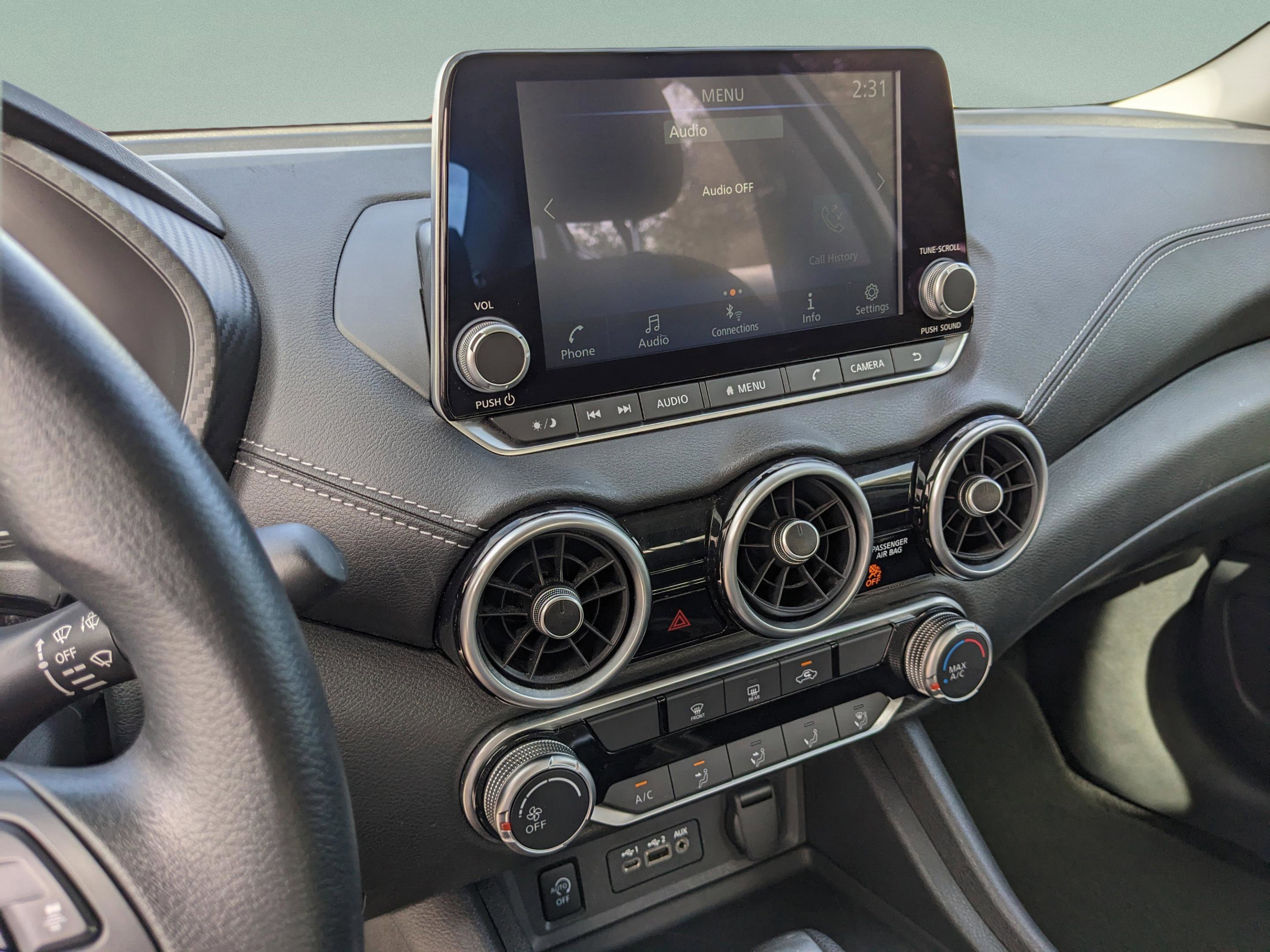 Used 2024 Nissan Sentra SV image 19