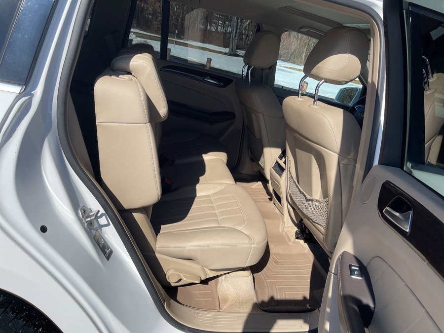 Used 2015 Mercedes-Benz GL 450 4MATIC image 38