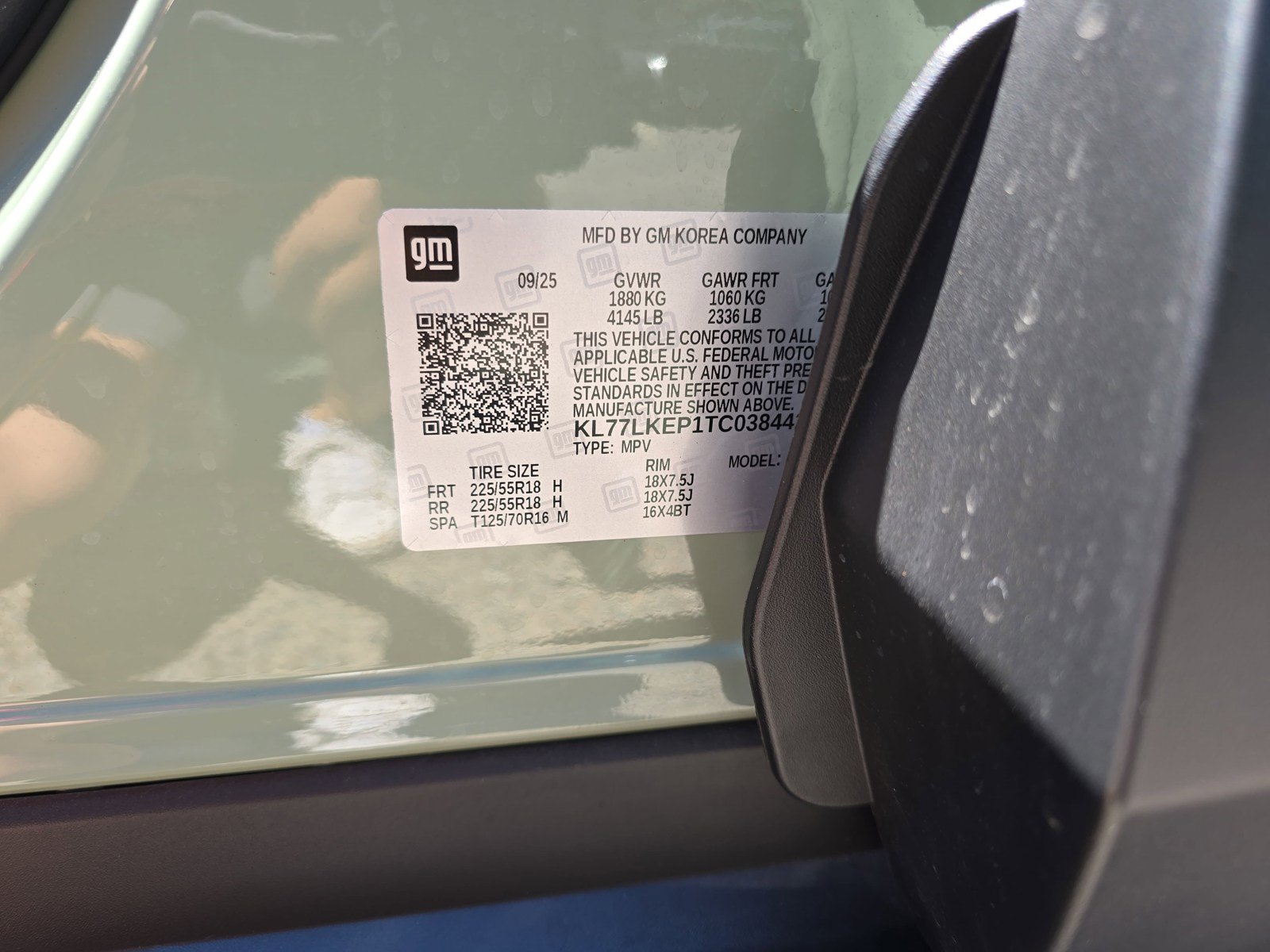 Used 2026 Chevrolet Trax ACTIV w/ Sunroof Package FWD image 36
