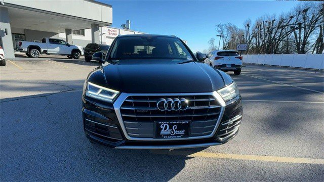 Used 2018 Audi Q5 2.0T Premium Plus w/ Premium Plus Package image 3