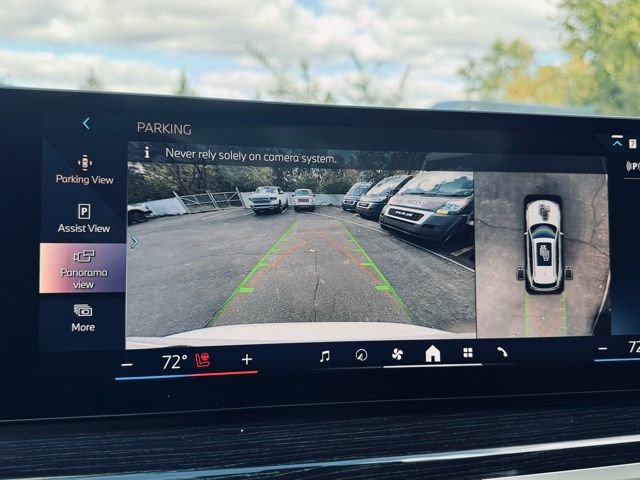 New 2026 BMW X5 xDrive50e w/ M Sport Package image 39