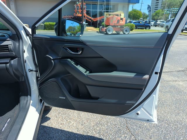 Used 2025 Subaru Crosstrek 2.5i Limited image 33