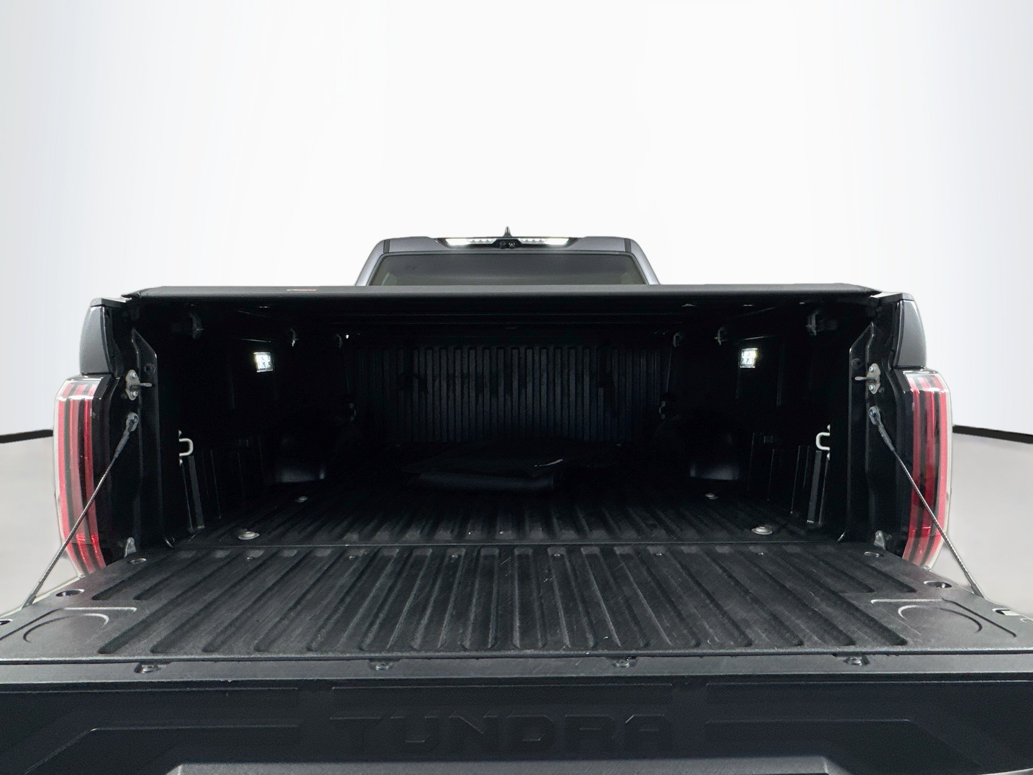 Used 2024 Toyota Tundra Limited AWD/4WD image 26