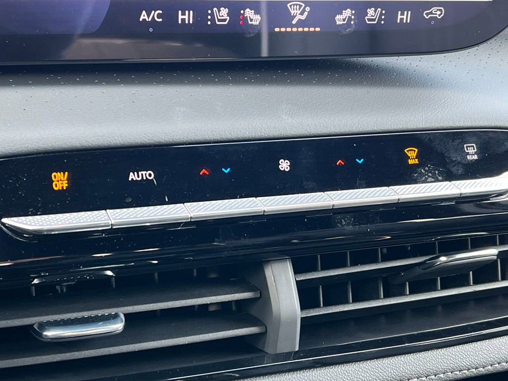 New 2026 Buick Enclave Avenir w/ LPO, Floor Liner Package image 28