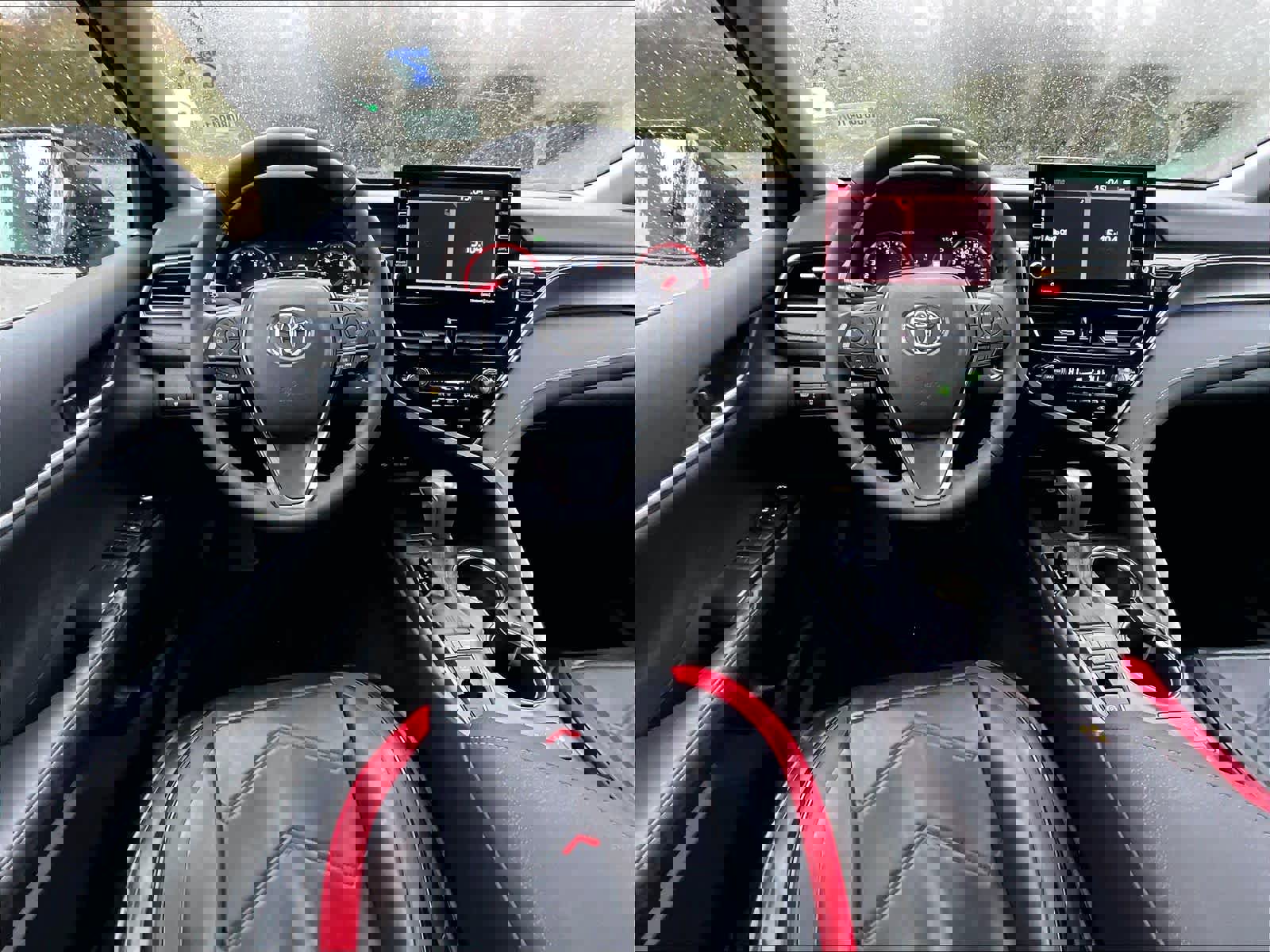 Used 2024 Toyota Camry XSE image 17