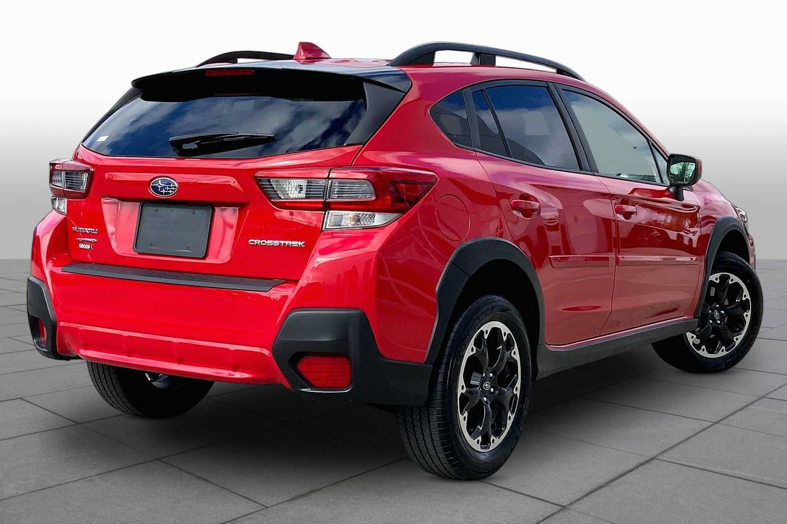 Used 2021 Subaru Crosstrek 2.0i Premium w/ Moonroof Package AWD/4WD image 13