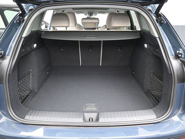 Used 2025 Audi Q6 e-tron Prestige w/ Beige Warm Weather Package AWD/4WD image 12