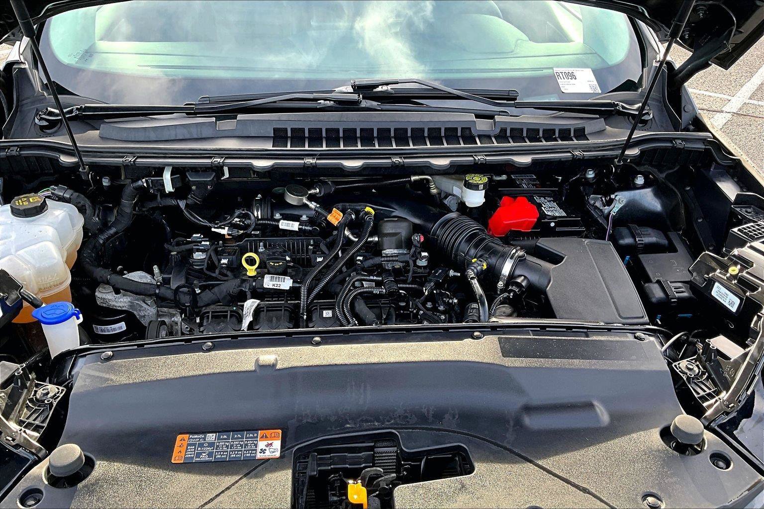 Used 2024 Ford Edge SEL AWD/4WD image 11