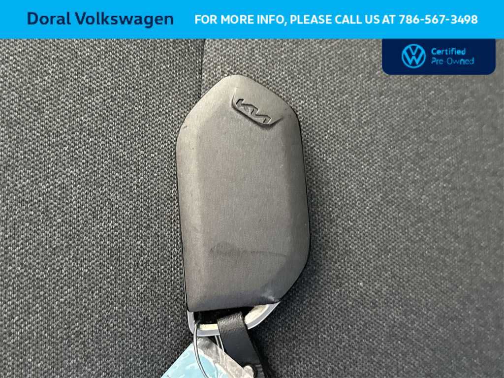 Used 2025 Kia K4 LXS image 28