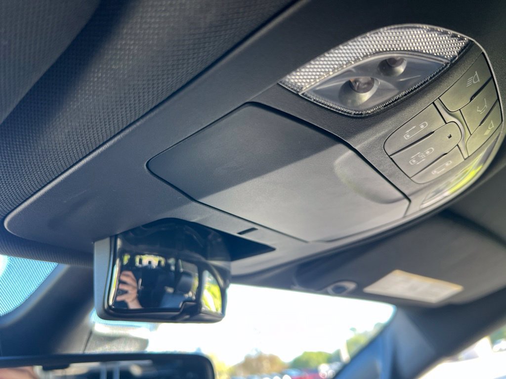 Certified 2025 Chrysler Pacifica Select FWD image 49