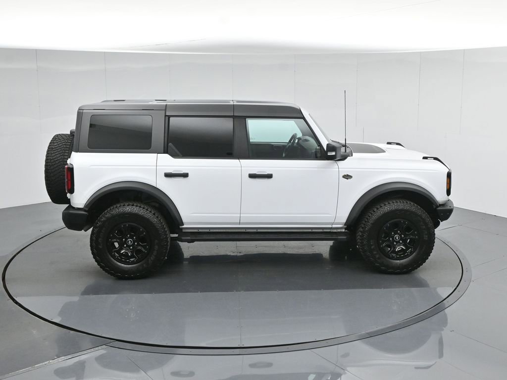 Used 2022 Ford Bronco Wildtrak image 38