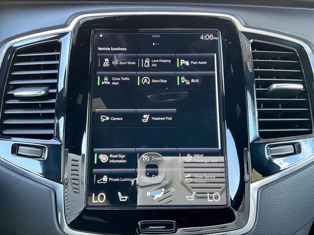 Used 2020 Volvo XC90 T5 R-Design image 24