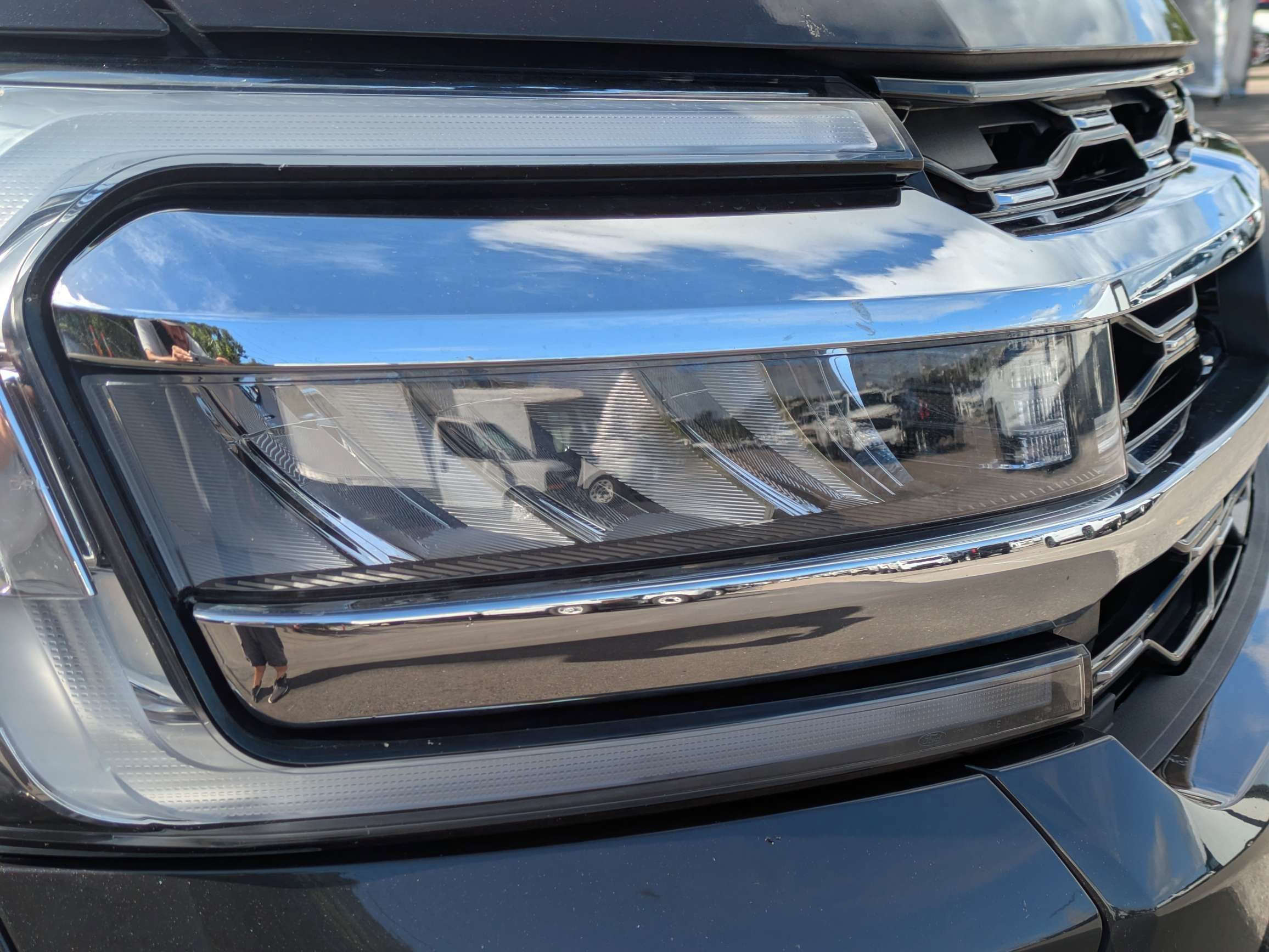Used 2024 Ford Expedition Limited RWD image 9