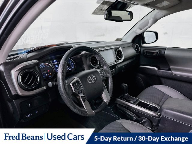 Certified 2023 Toyota Tacoma SR5 AWD/4WD image 13