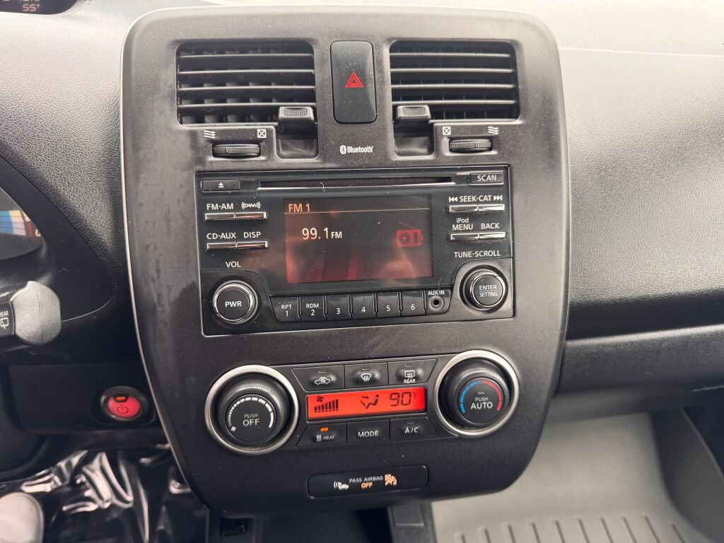 Used 2015 Nissan Leaf S w/ Charge Package image 20