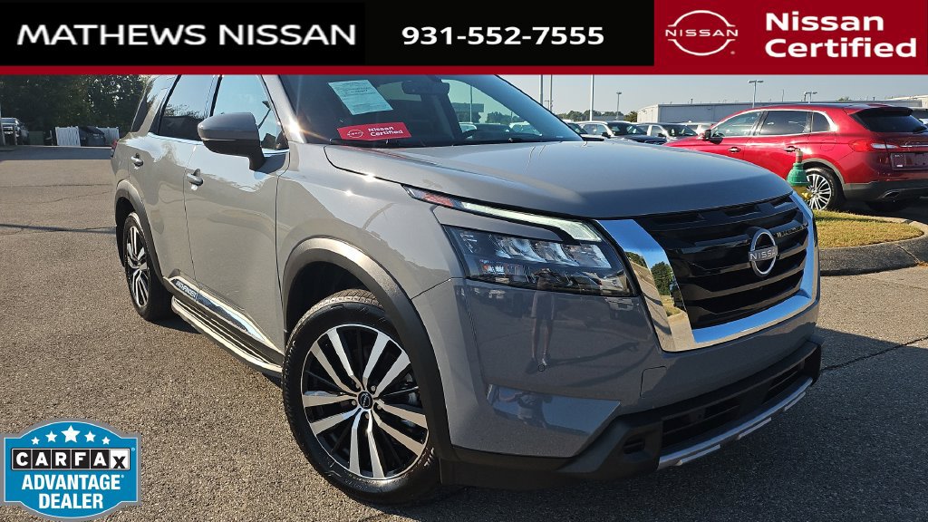 Certified 2025 Nissan Pathfinder Platinum w/ Cargo Package FWD image 1