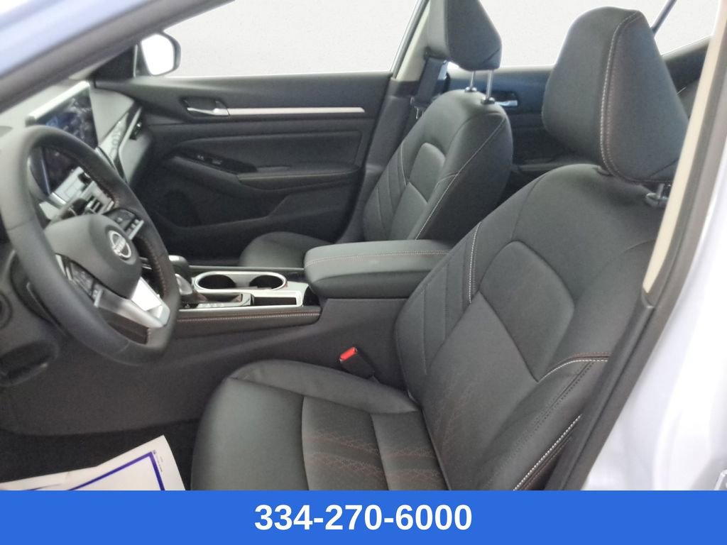 New 2025 Nissan Altima 2.5 SR w/ SR Premium Package image 12