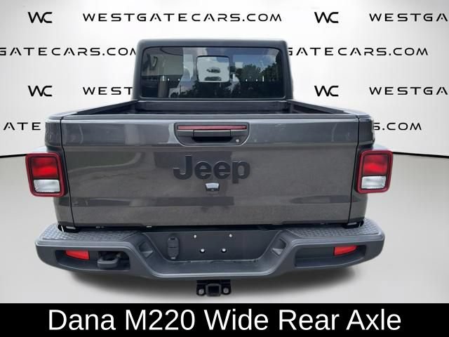 Used 2024 Jeep Gladiator Sport AWD/4WD image 8