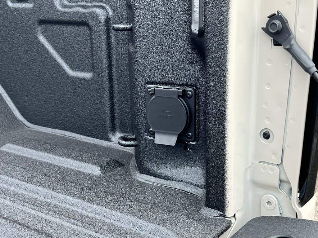 New 2026 GMC Sierra 2500 AT4 w/ AT4 Premium Plus Package image 10