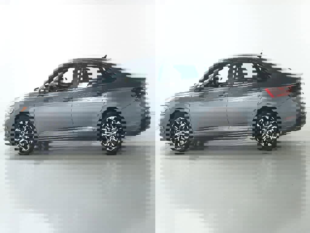 Used 2024 Volkswagen Jetta Sport image 37