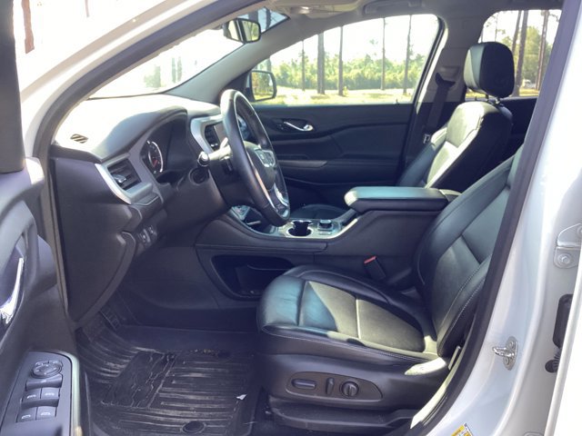 Used 2023 GMC Acadia SLT image 16
