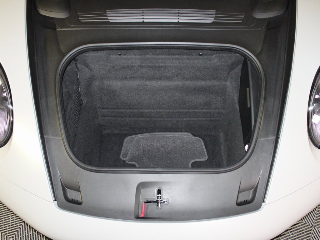 Used 2024 Porsche 911 Carrera GTS image 12