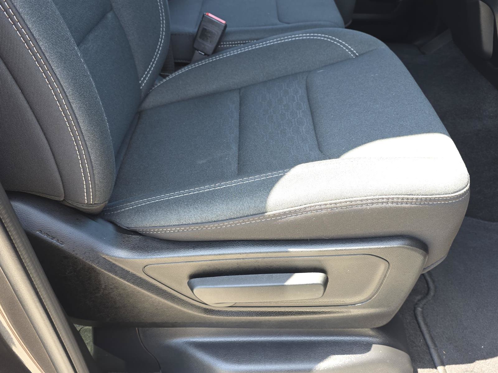 Used 2025 RAM 1500 Tradesman w/ Night Edition RWD image 19
