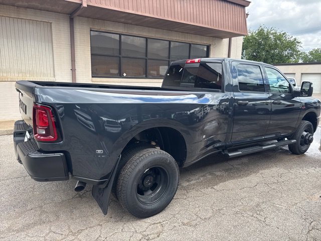 New 2026 RAM 3500 Tradesman AWD/4WD image 6
