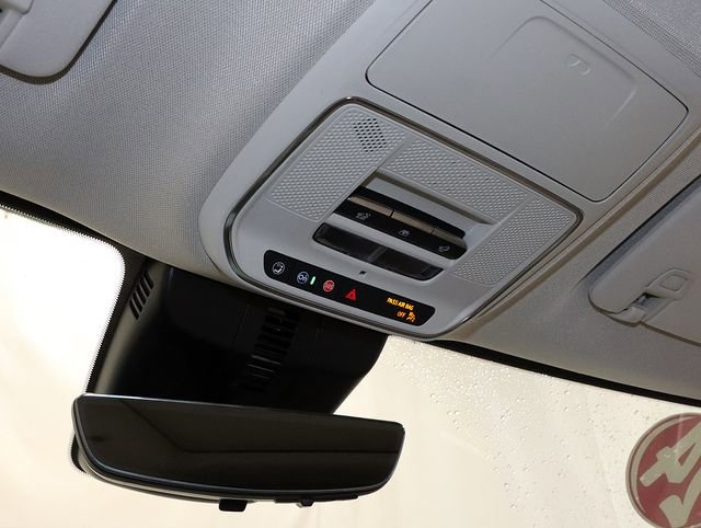 Certified 2024 GMC Acadia Denali w/ Super Cruise Package image 23