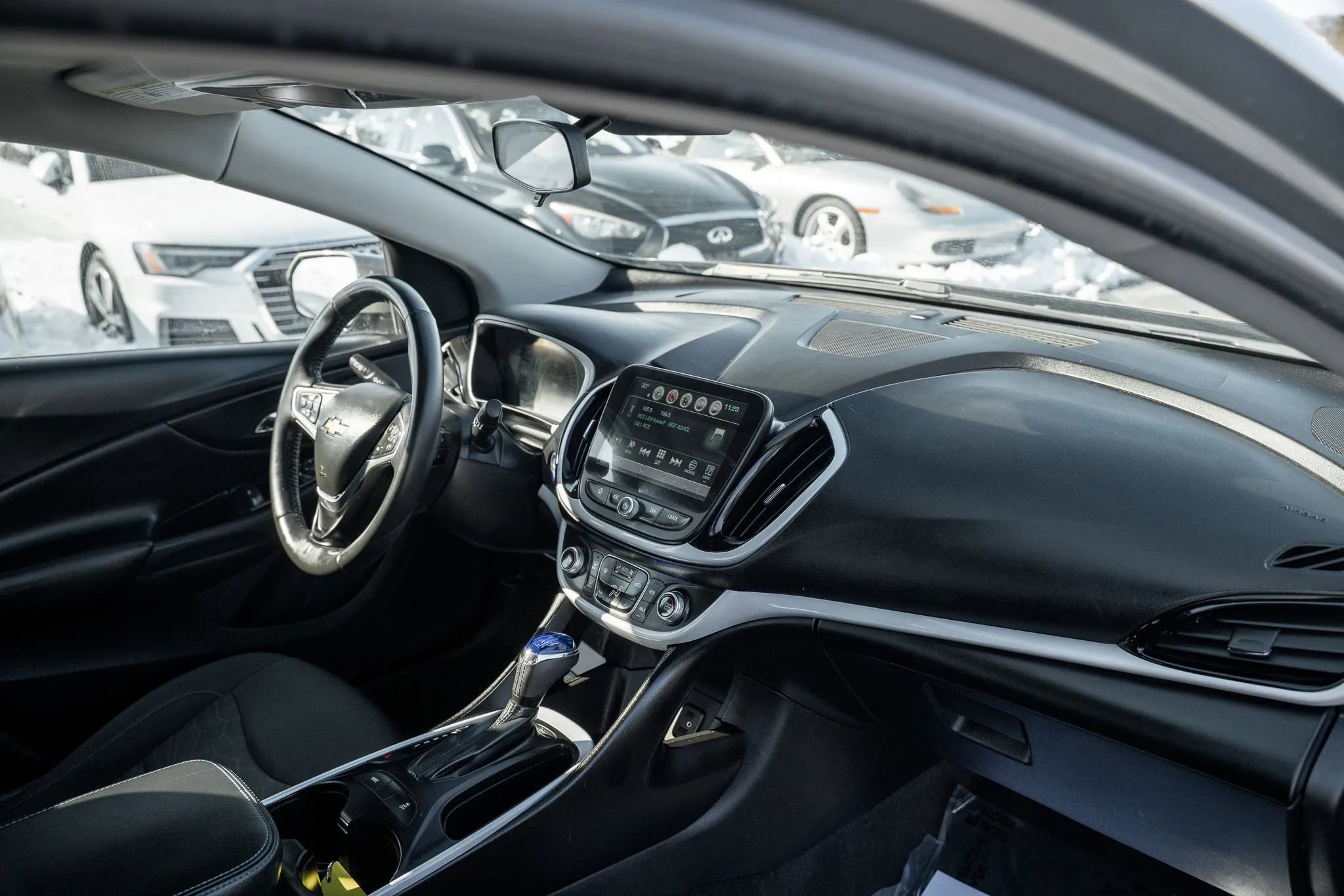 Used 2017 Chevrolet Volt LT image 12