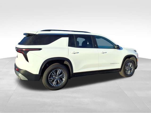 New 2026 Chevrolet Traverse LT w/ LPO, Floor Liner Package FWD image 3