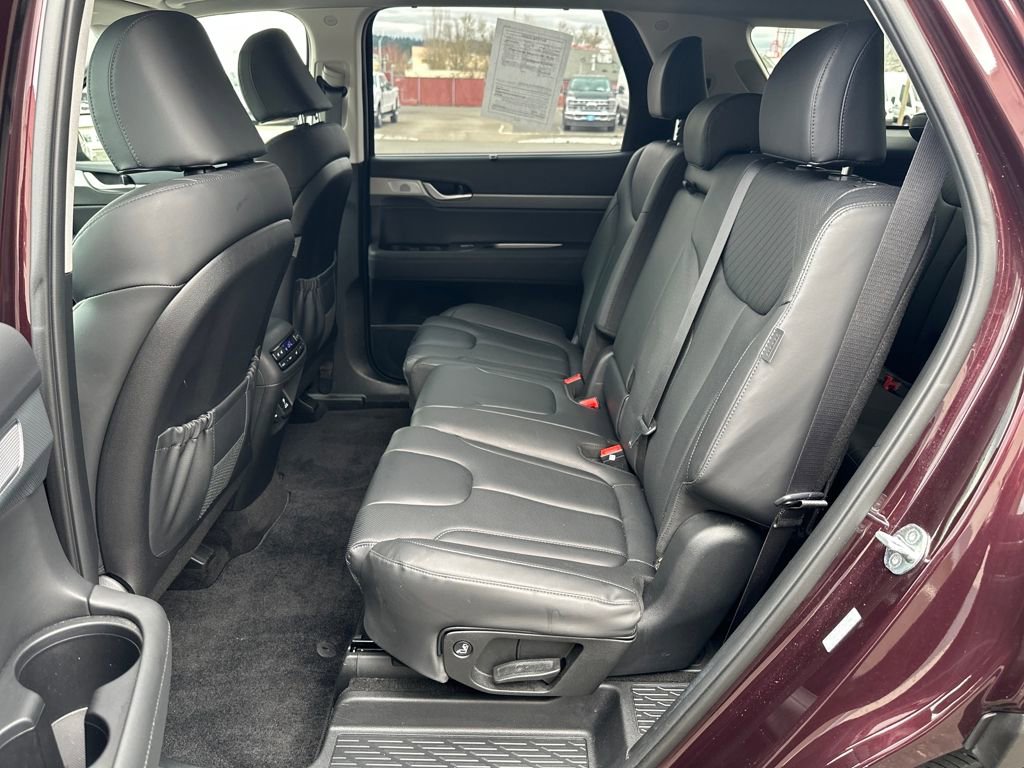 Used 2023 Hyundai Palisade SEL image 17