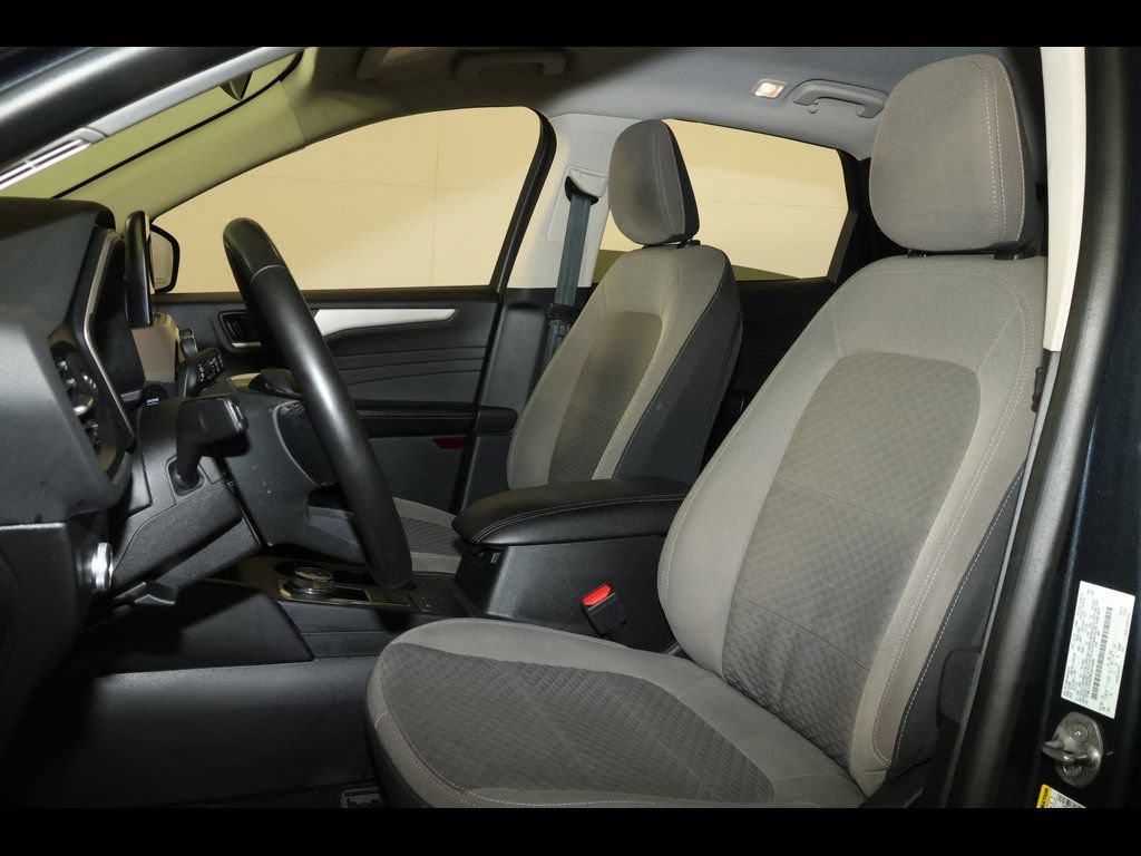 Used 2022 Ford Escape SE w/ Cold Weather Package AWD/4WD image 23