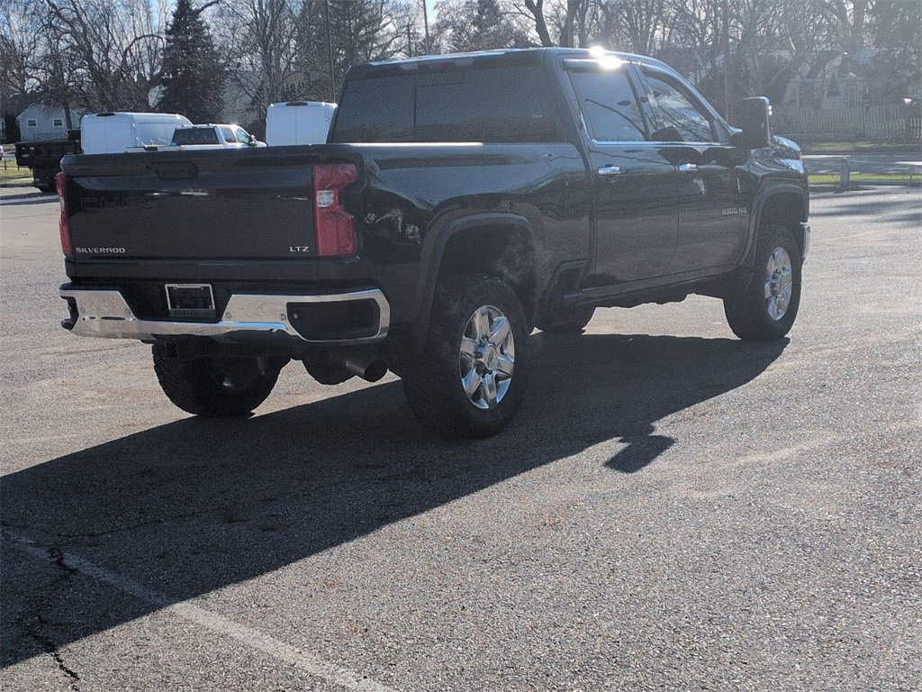 Used 2021 Chevrolet Silverado 2500 LTZ w/ LTZ Premium Package image 5