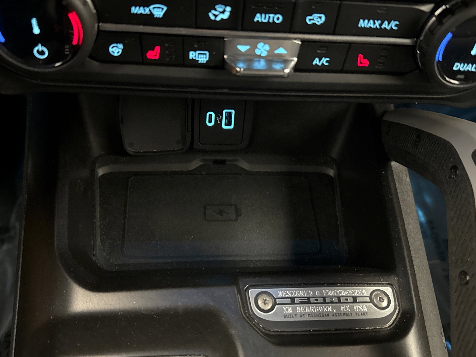 Used 2022 Ford Bronco Outer Banks image 17