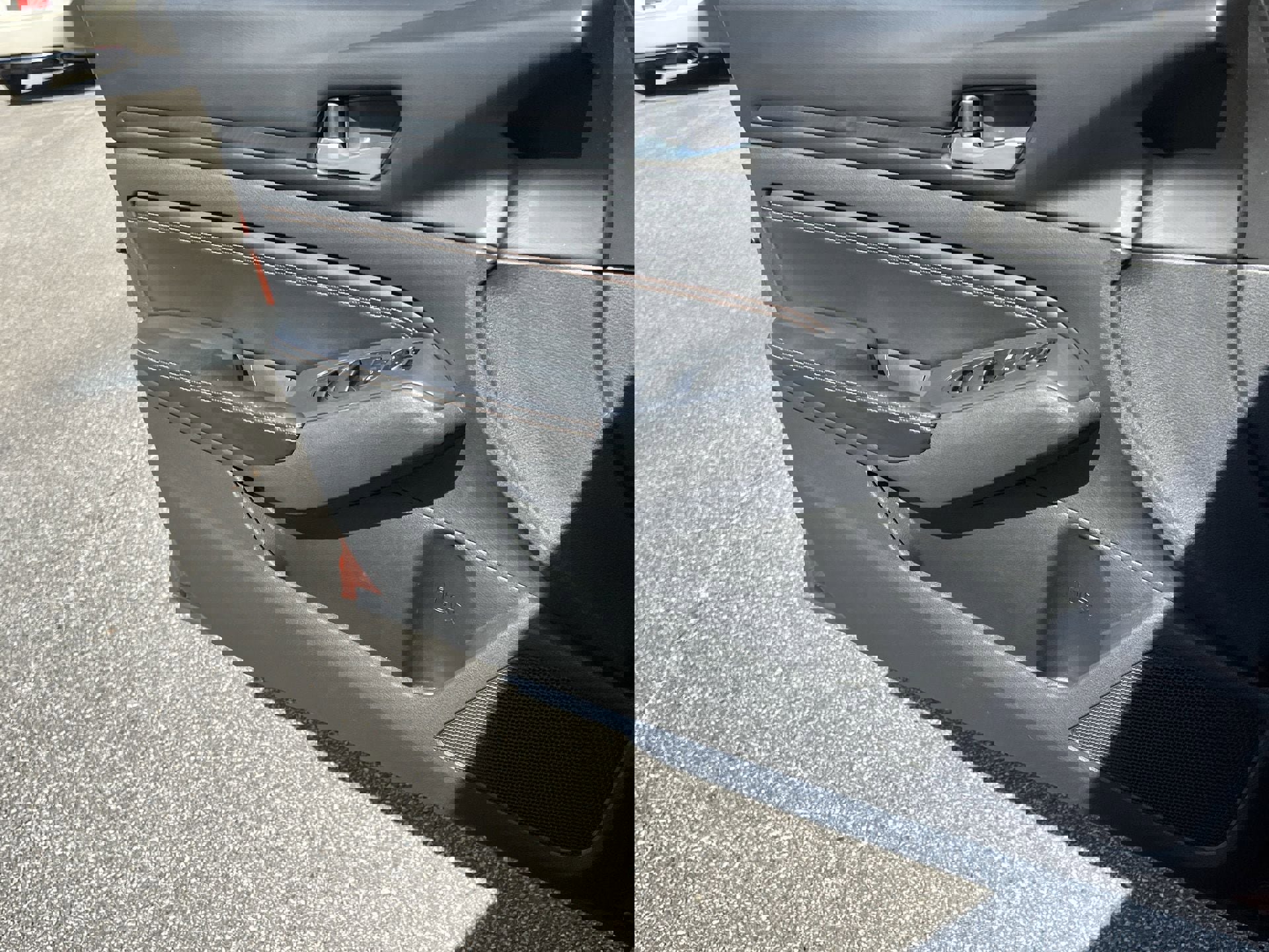 Used 2021 Nissan Altima 2.5 SR w/ SR Premium Package image 14