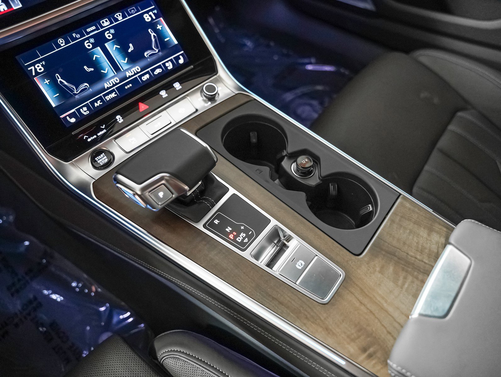 New 2025 Audi A6 3.0T Prestige image 17
