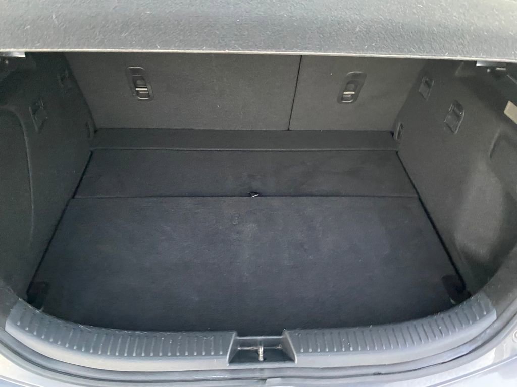 Used 2008 MAZDA MAZDA3 s Grand Touring image 10