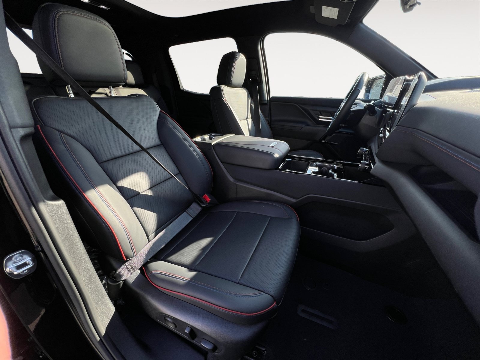 New 2024 Chevrolet Silverado EV RST AWD/4WD image 19