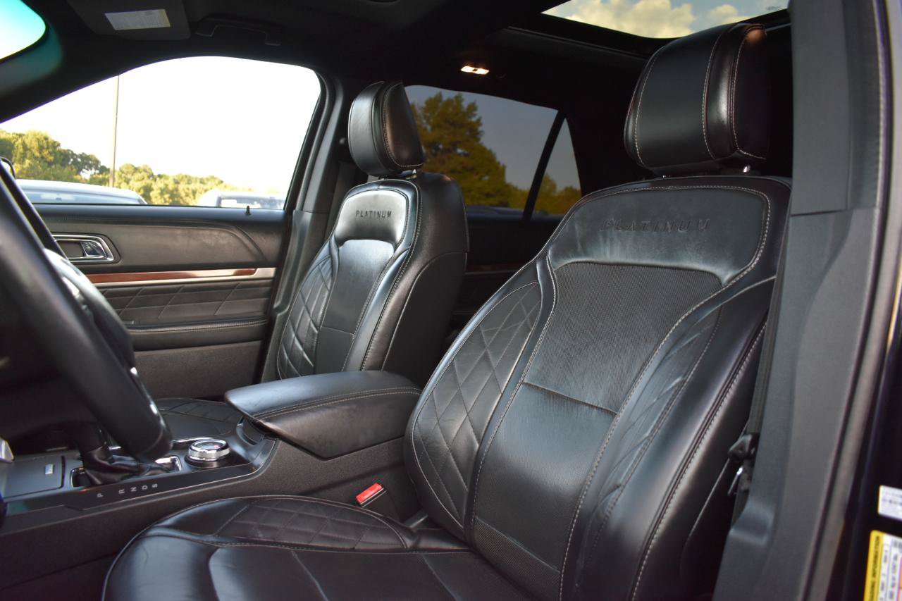 Used 2019 Ford Explorer Platinum AWD/4WD image 23