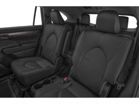 Used 2021 Toyota Highlander Limited image 13