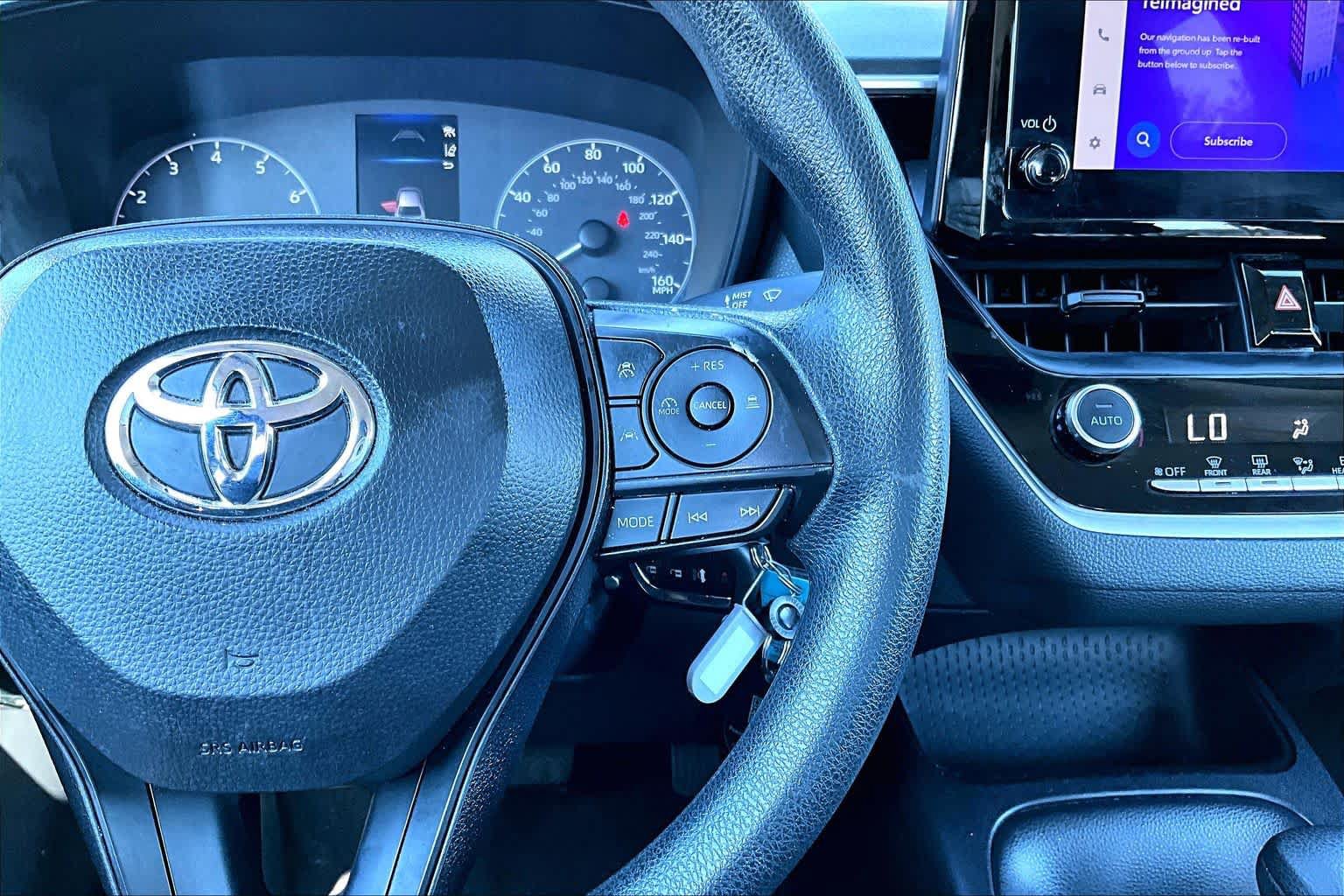 Used 2024 Toyota Corolla LE FWD image 25