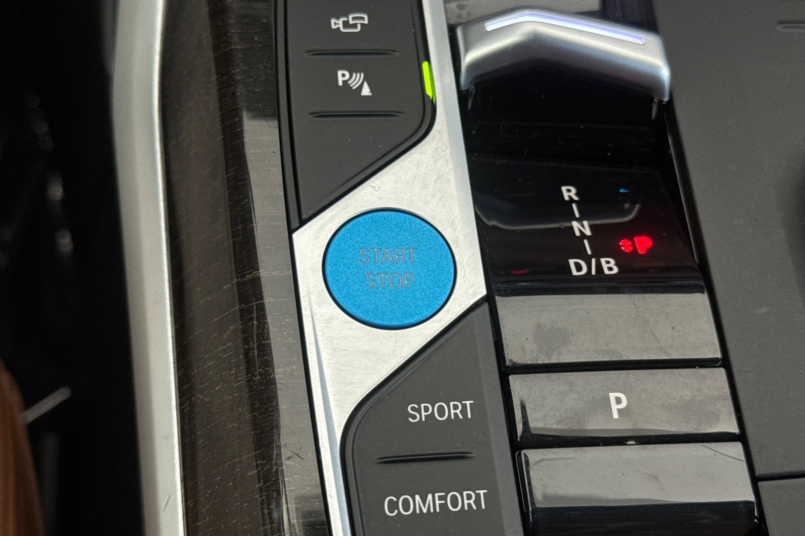 Certified 2023 BMW i4 eDrive35 w/ Premium Package RWD image 32