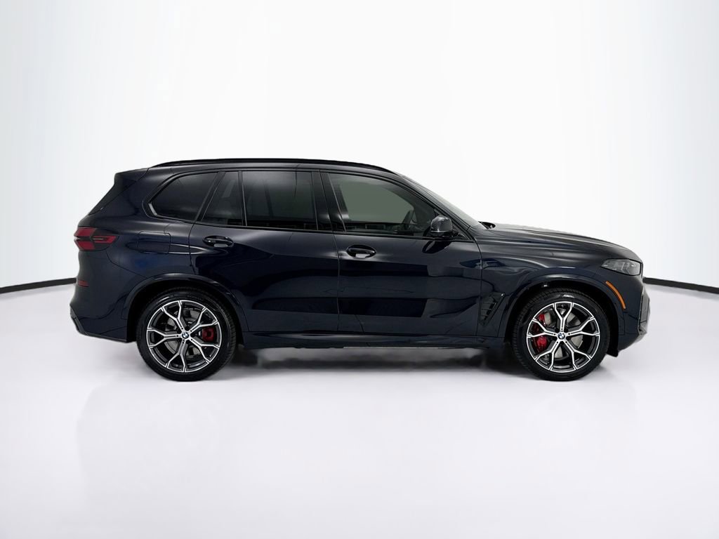 Used 2026 BMW X5 xDrive50e w/ M Sport Package AWD/4WD image 4