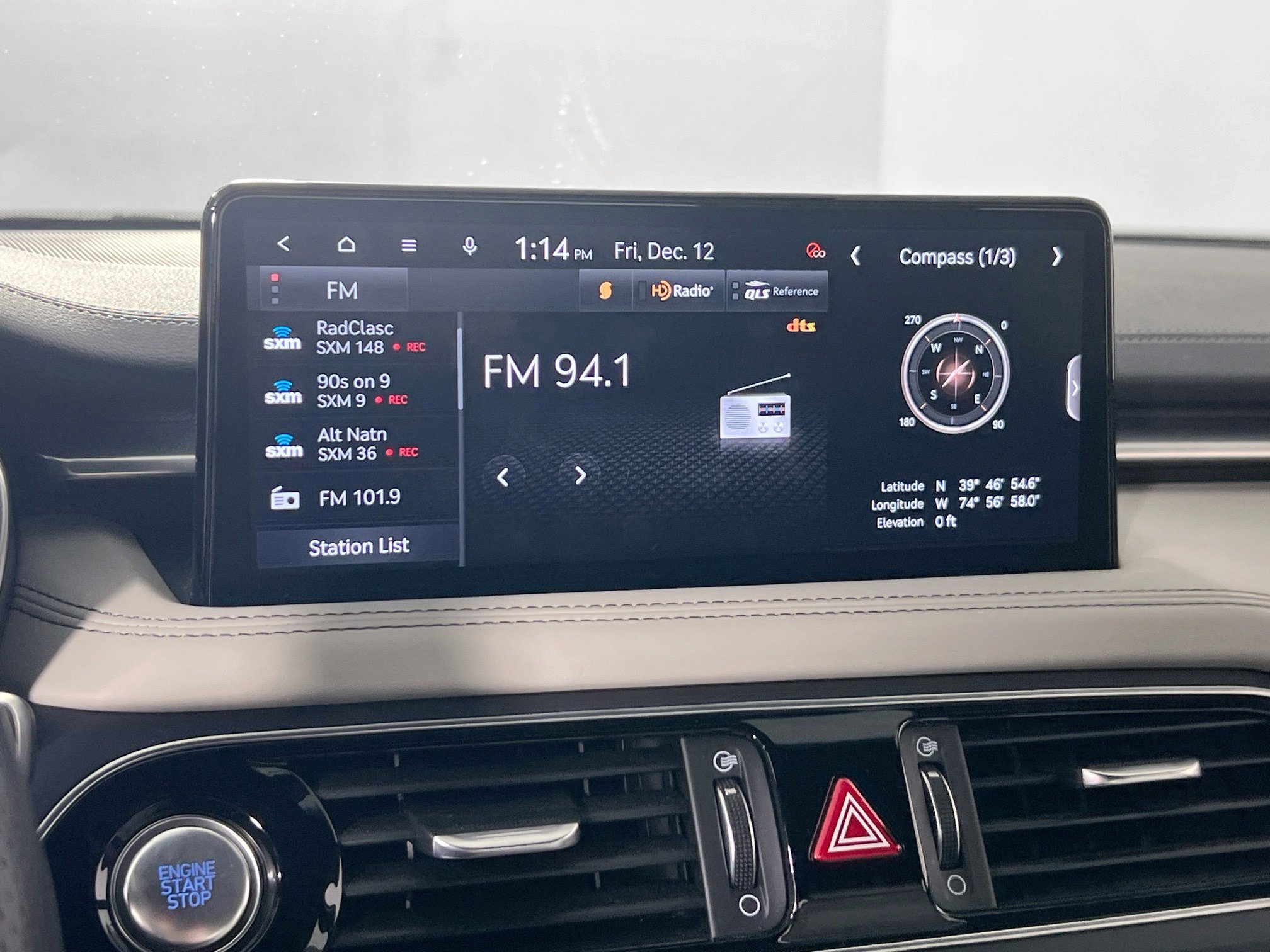 Used 2023 Genesis G70 3.3T w/ Sport Prestige Package image 15