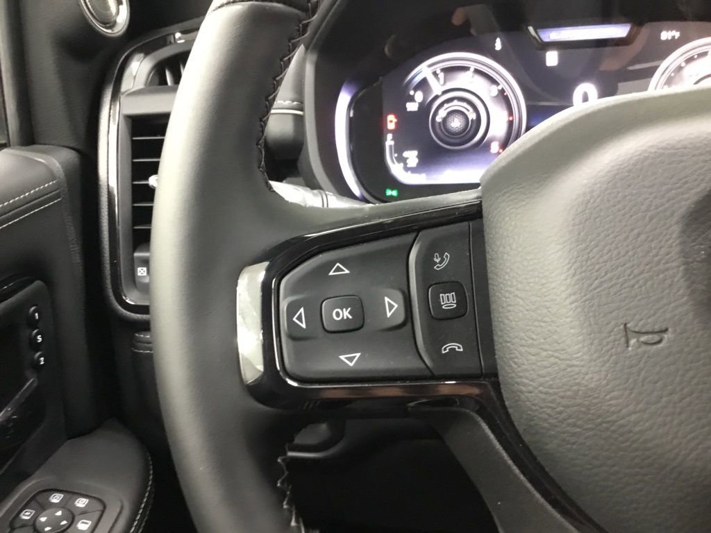 New 2026 RAM 2500 Limited image 37